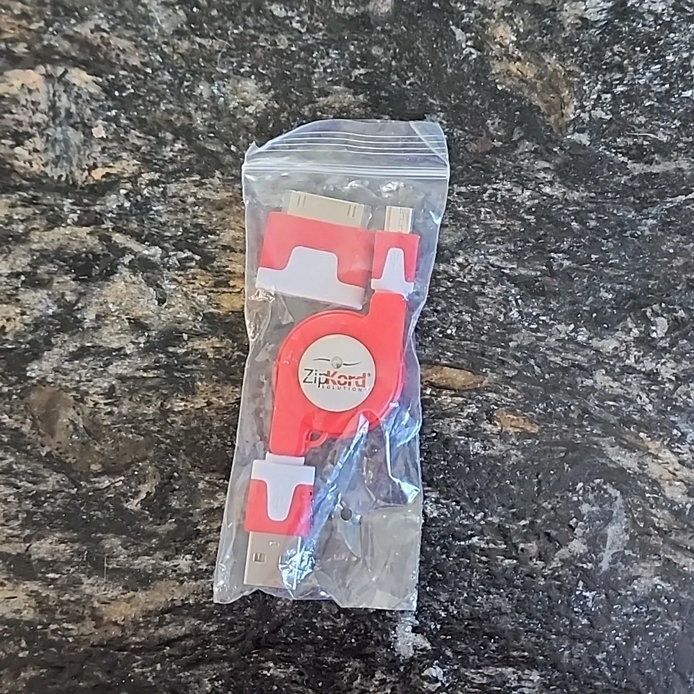 Zipkord USB to micro USB charger with 10 pin adapter